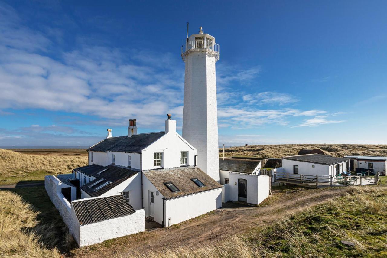 Finest Retreats - Lighthouse Cottage Rampside Bagian luar foto