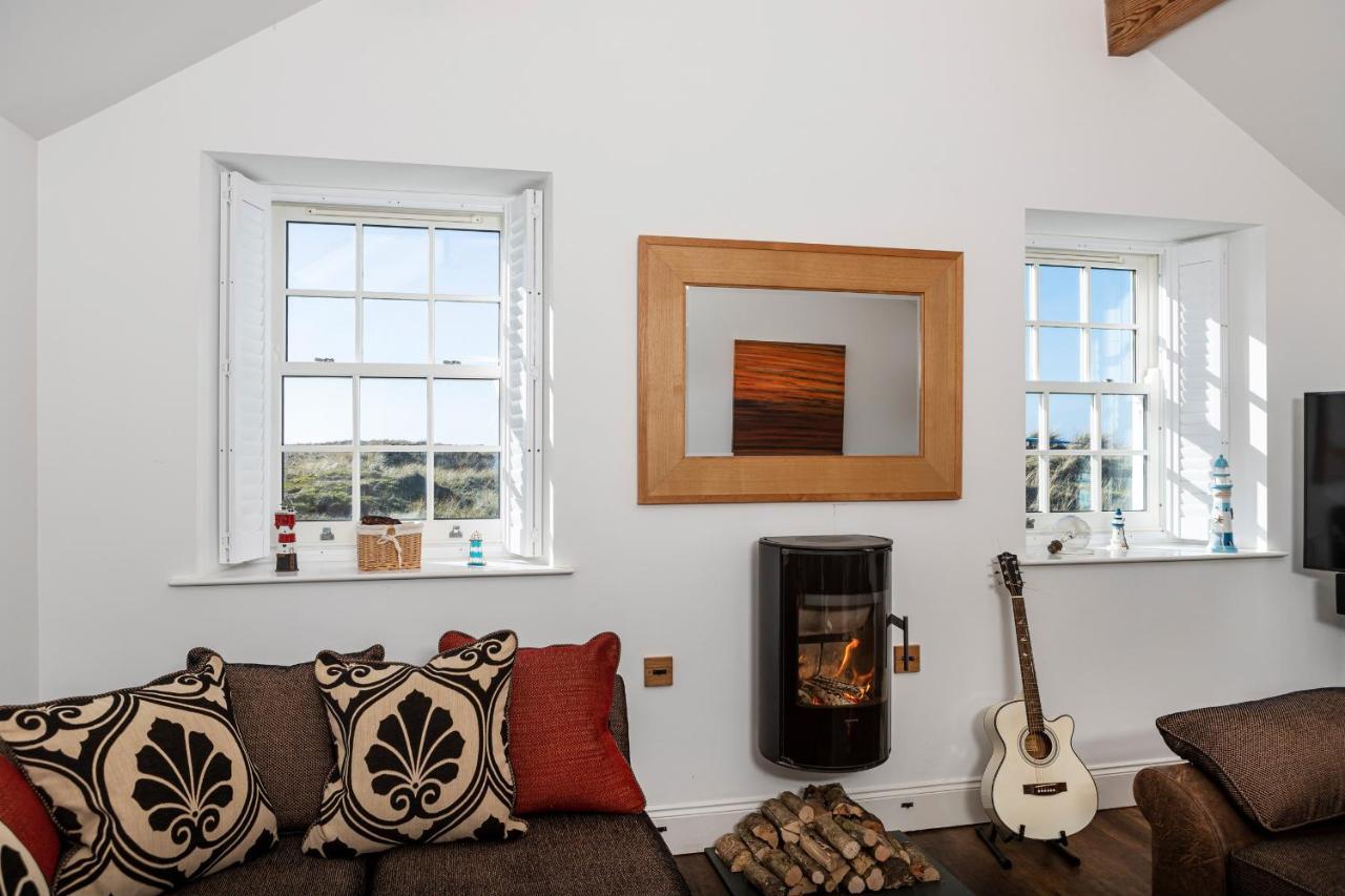 Finest Retreats - Lighthouse Cottage Rampside Bagian luar foto